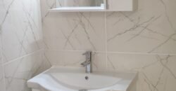 Oikoia me Saloni, Kouzina, Trapezaria – Fully Renovated House -walking distance to UNIC
