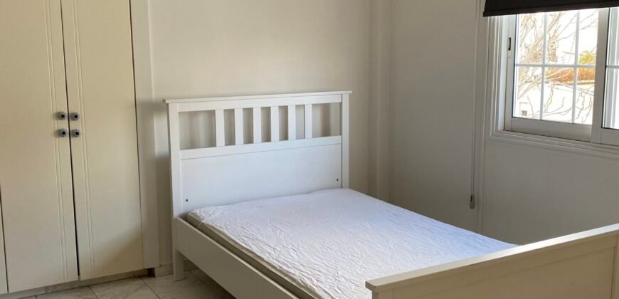 Male flatmate wanted