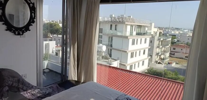1-BEDROOM APARTMENT