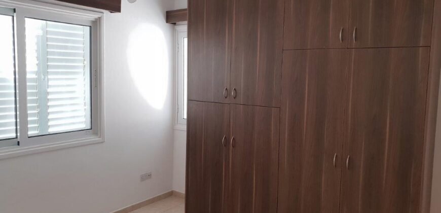 2 BEDR FLAT IN ENGOMI NEXT TO THE UNI