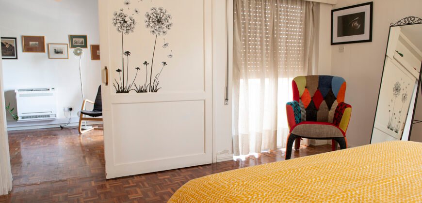 Stylish 70s apartment