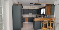 Room in a fun, modern shared house in Old Strovolos