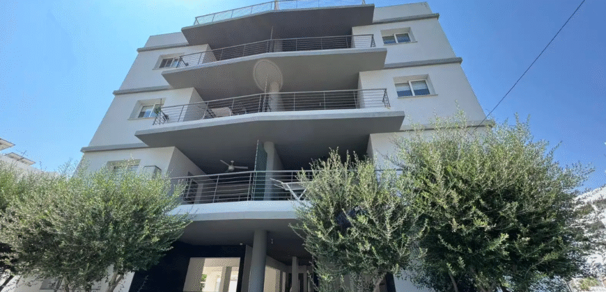 Two-Bedroom Apartment in Engomi