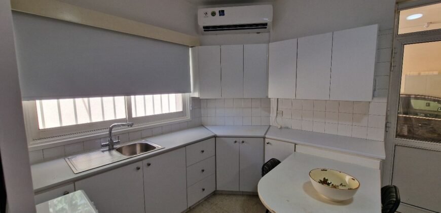Flatmate in a 2-bedroom apartment