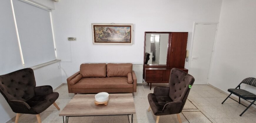 Flatmate in a 2-bedroom apartment