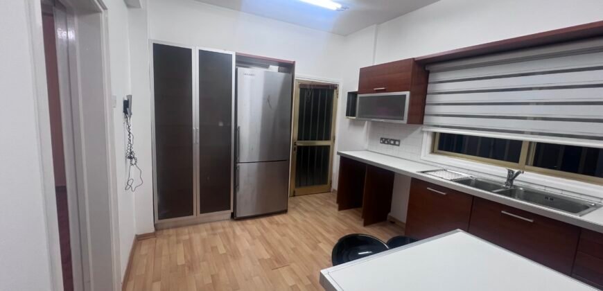 Upper house in Ayios Domedios next to coffee house of UNIC