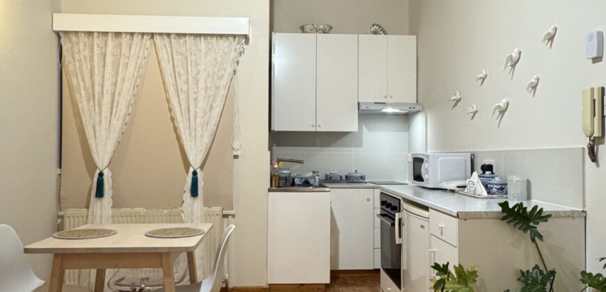 A spacious, recently renovated, one-bedroom flat in walking distance from the University of Nicosia
