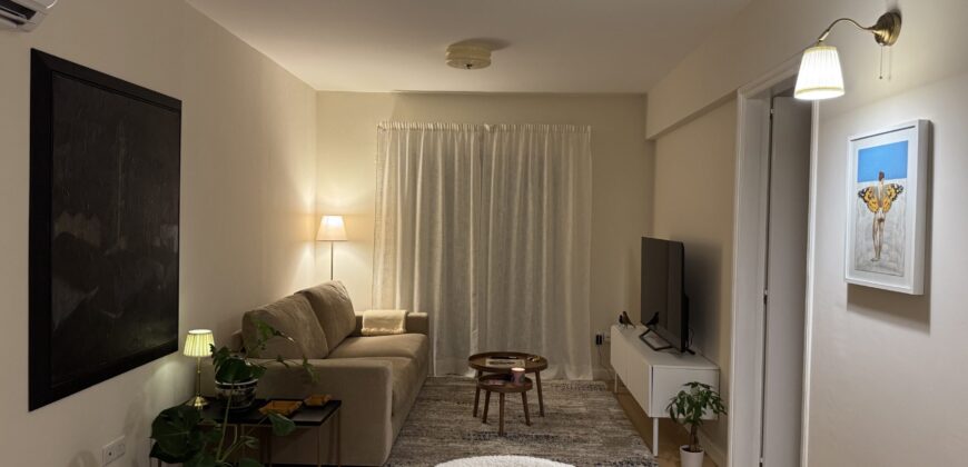 A beautiful and renovated, top floor, two-bedroom apartment