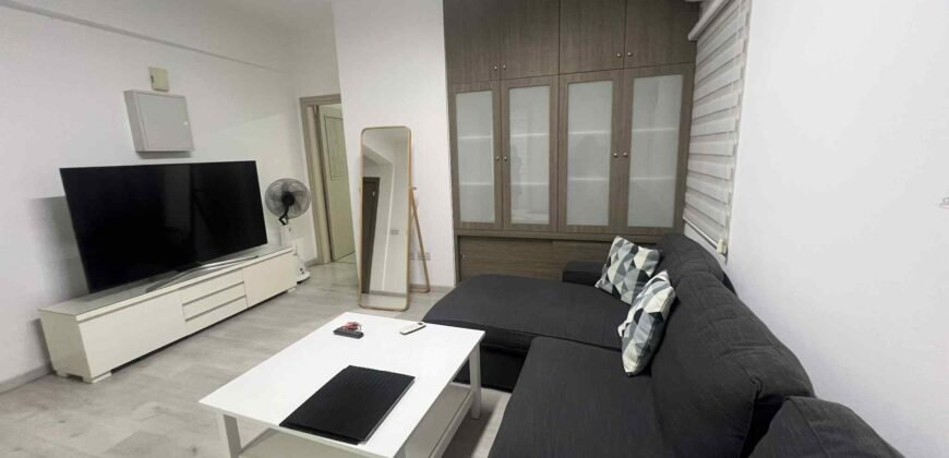 2 rooms in shared flat, utilities included. students only