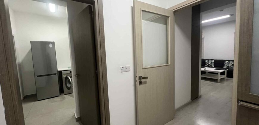 2 rooms in shared flat, utilities included. students only