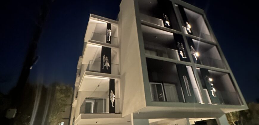 Nesseus Lux Concept Living