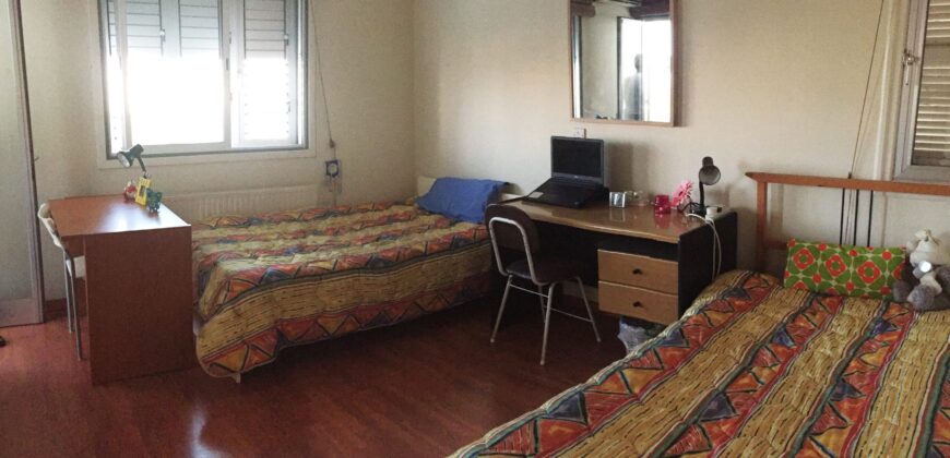 Room 4-Shared House in Engomi-Perfect for Student